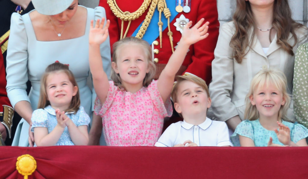 Bolo de casamento de William e Kate foi servido no batizado de Louis. Quê?